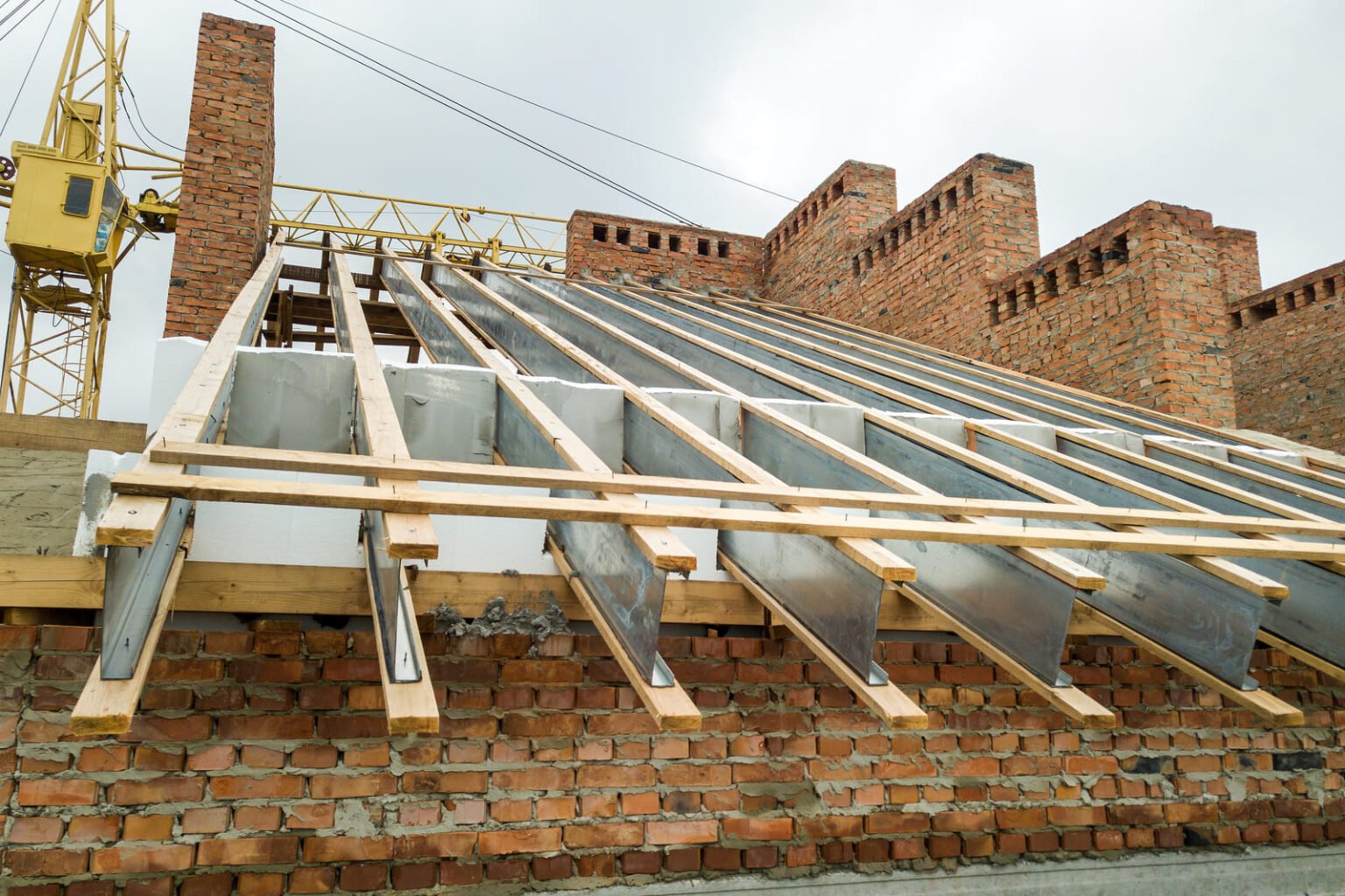 unfinished-brick-apartment-building-with-wooden-ro-2024-12-06-02-53-35-utc